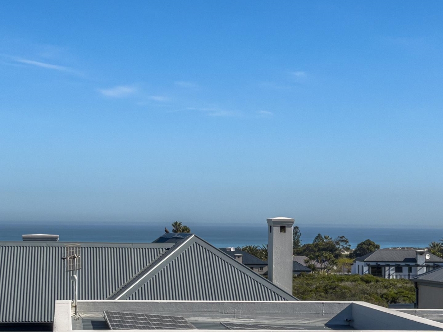 4 Bedroom Property for Sale in Atlantic Beach Golf Estate Western Cape